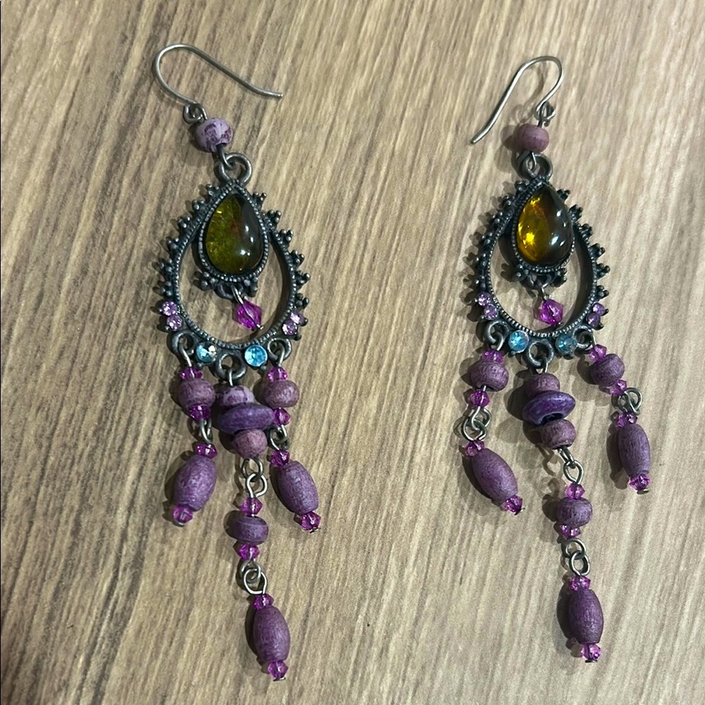 NEW Elegant Purple and Gold Dangle Earrings